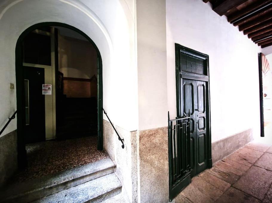 Magnifico Appartamento Ristrutturato Milano Ngoại thất bức ảnh